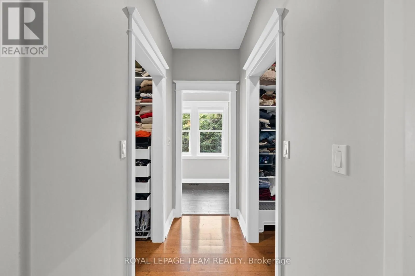 1560 MALEY LANE