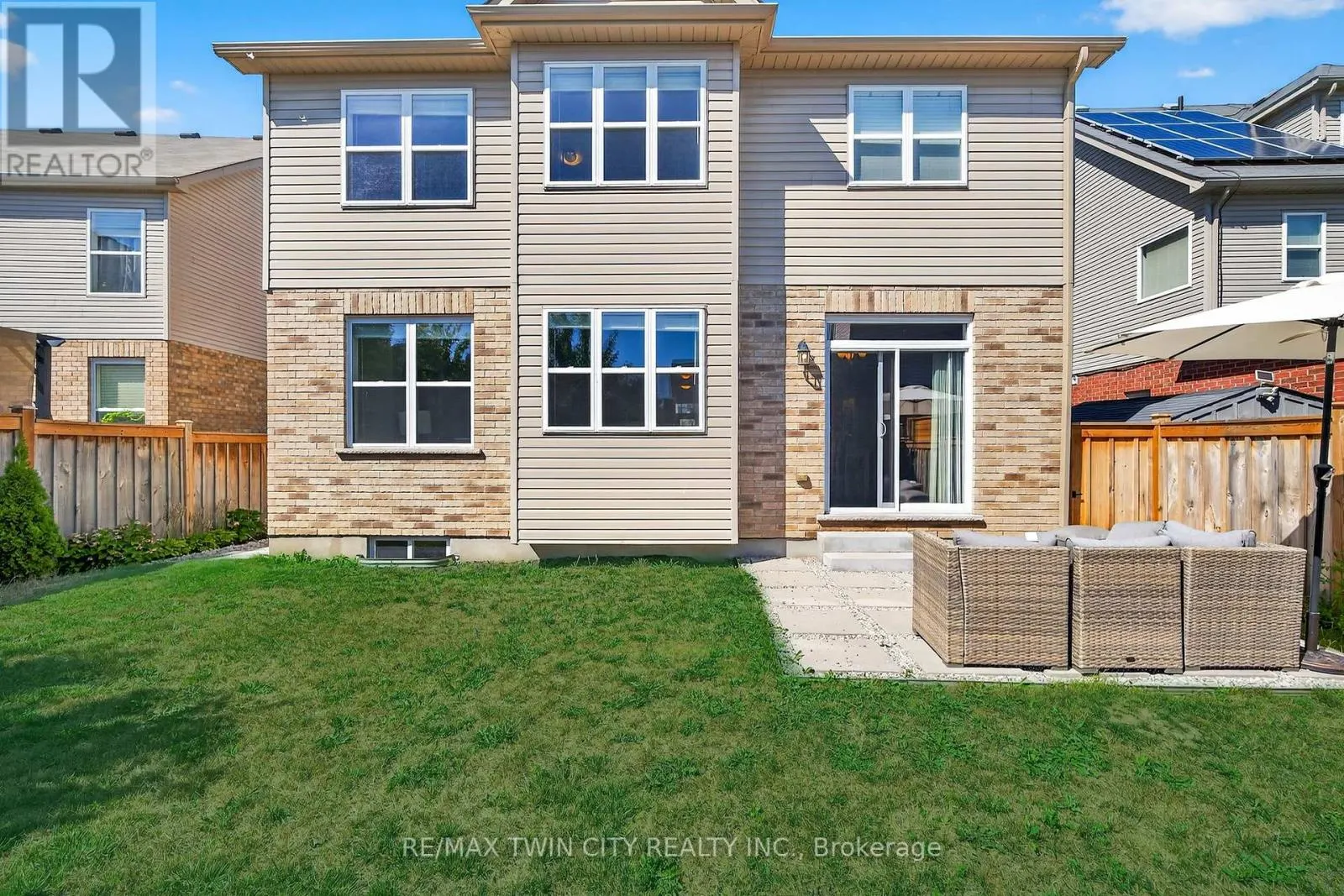 52 TREMAINE DRIVE