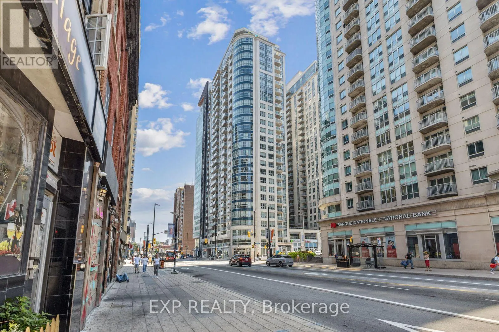 2604 - 242 RIDEAU STREET