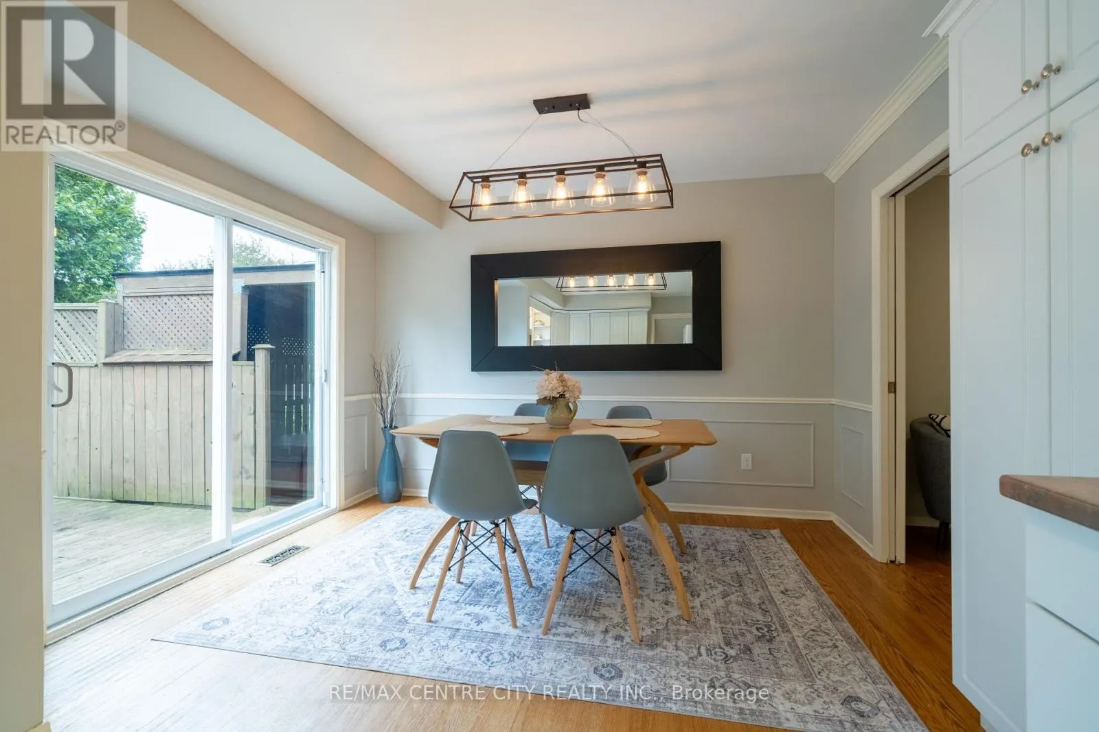 1431 STONEYBROOK CRESCENT