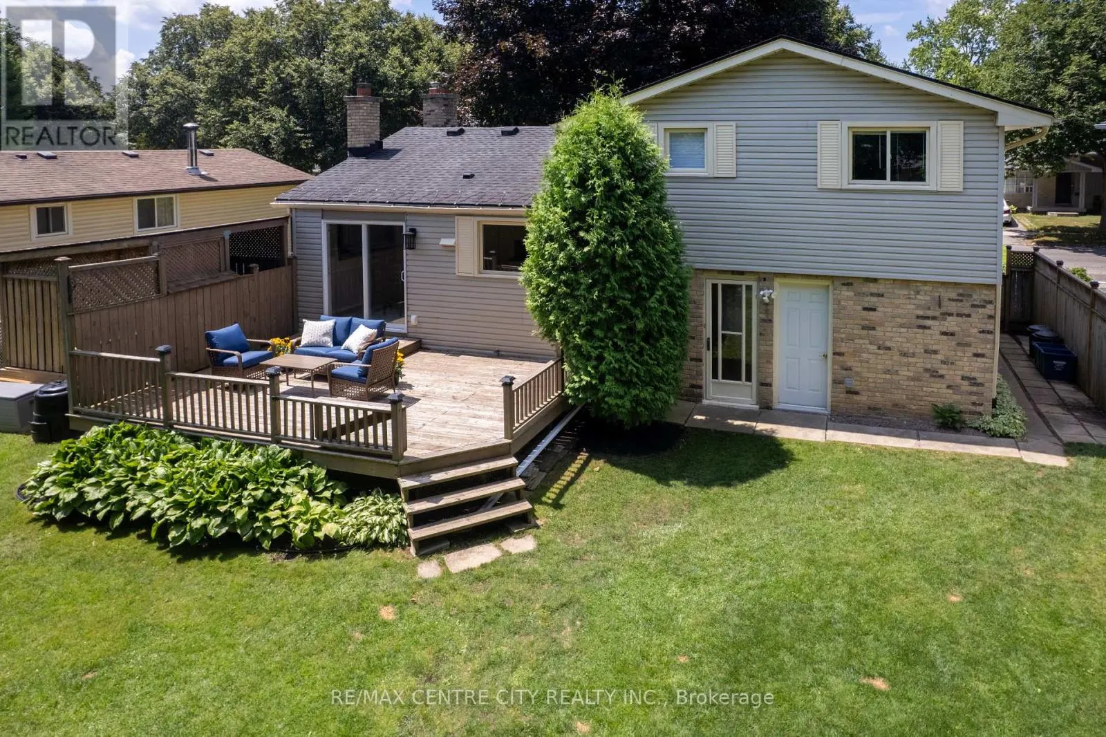 1431 STONEYBROOK CRESCENT