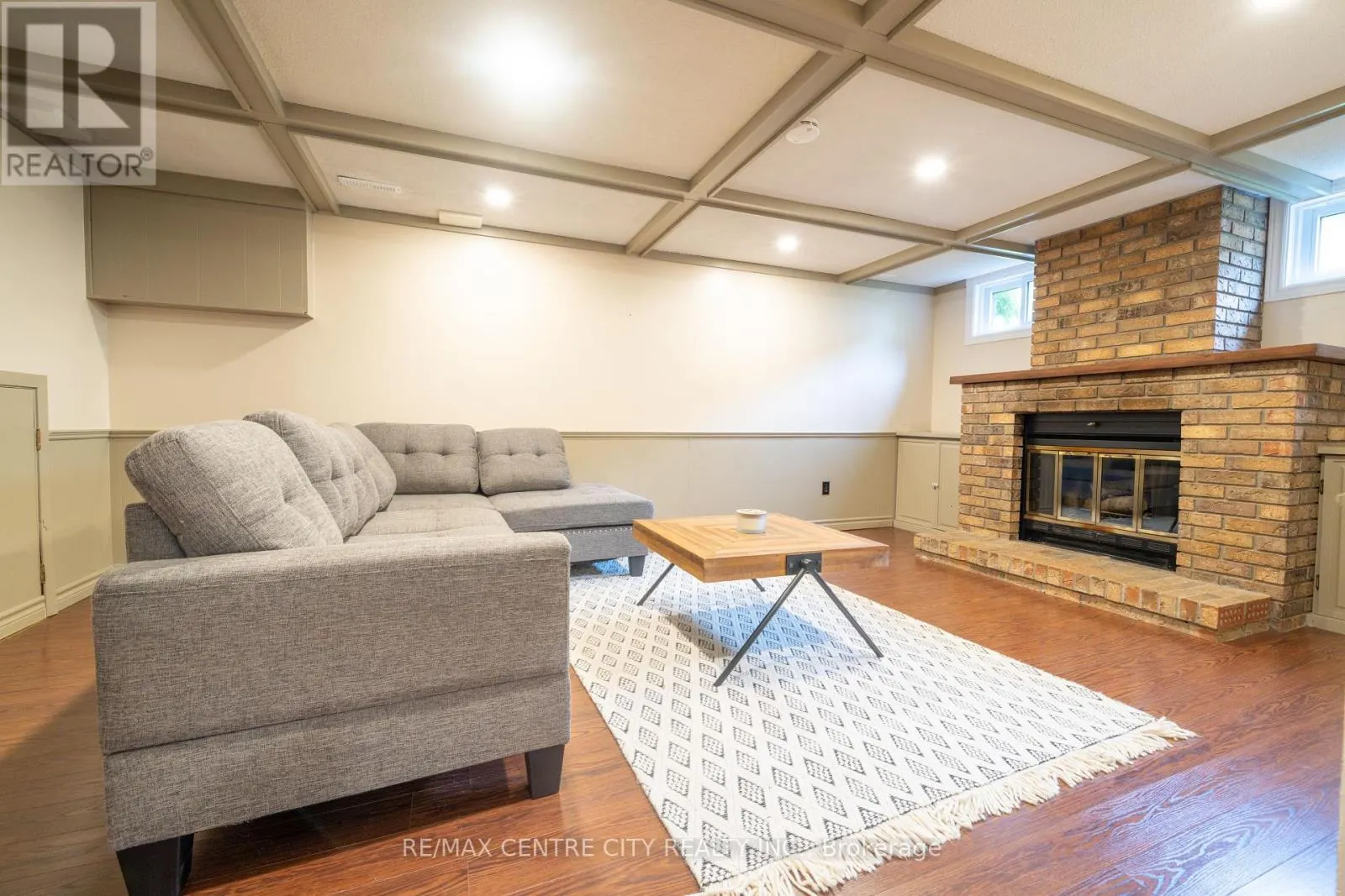 1431 STONEYBROOK CRESCENT