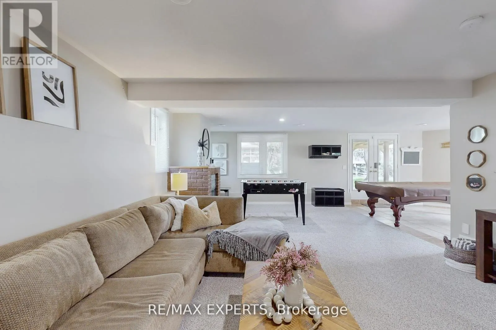 60 RIVER DRIVE
