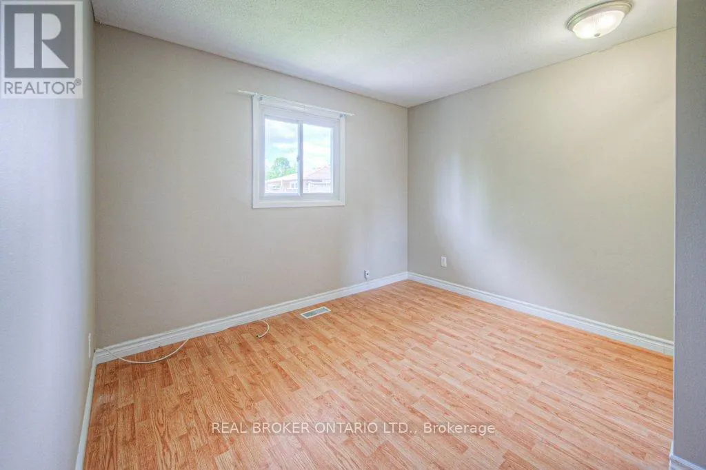 119 KINGSWOOD DRIVE