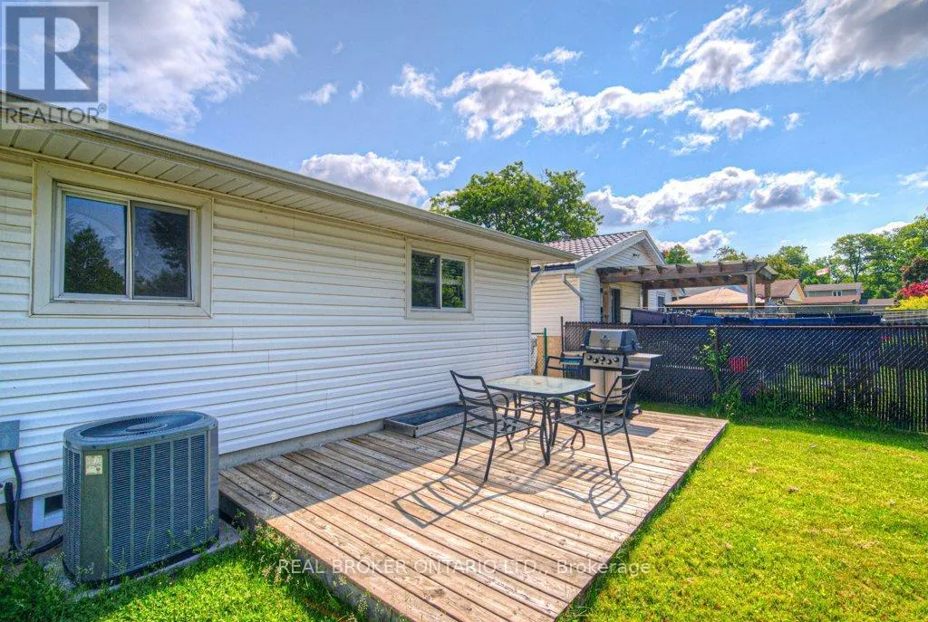 119 KINGSWOOD DRIVE