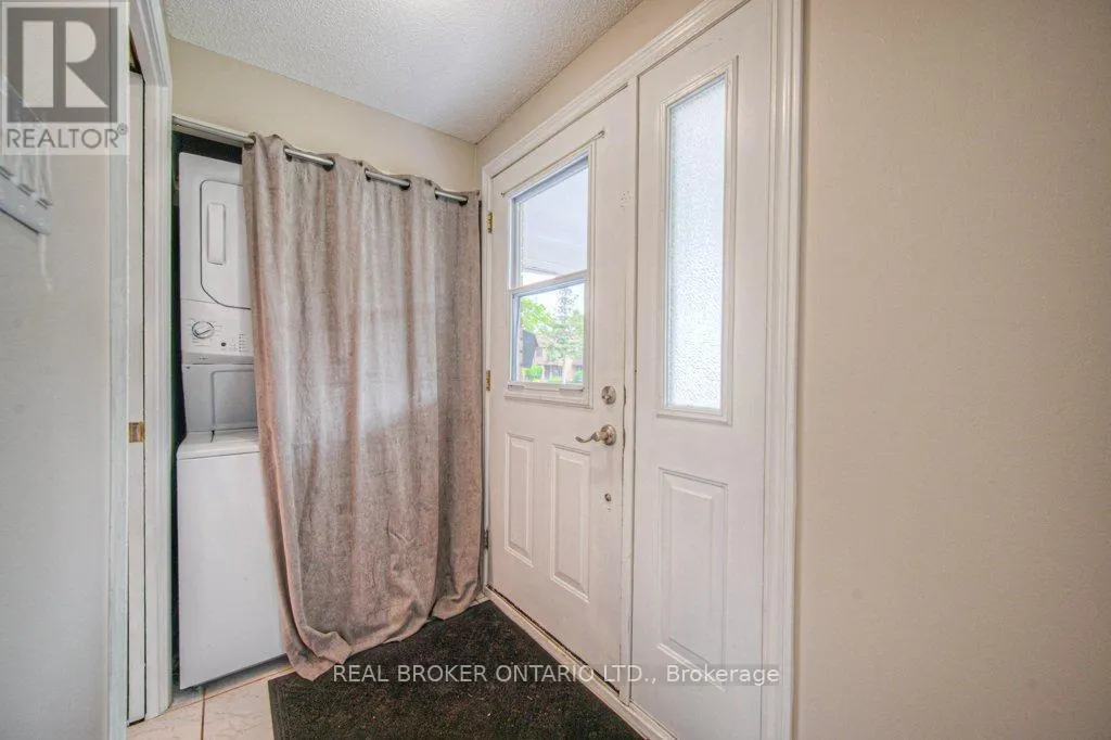 119 KINGSWOOD DRIVE