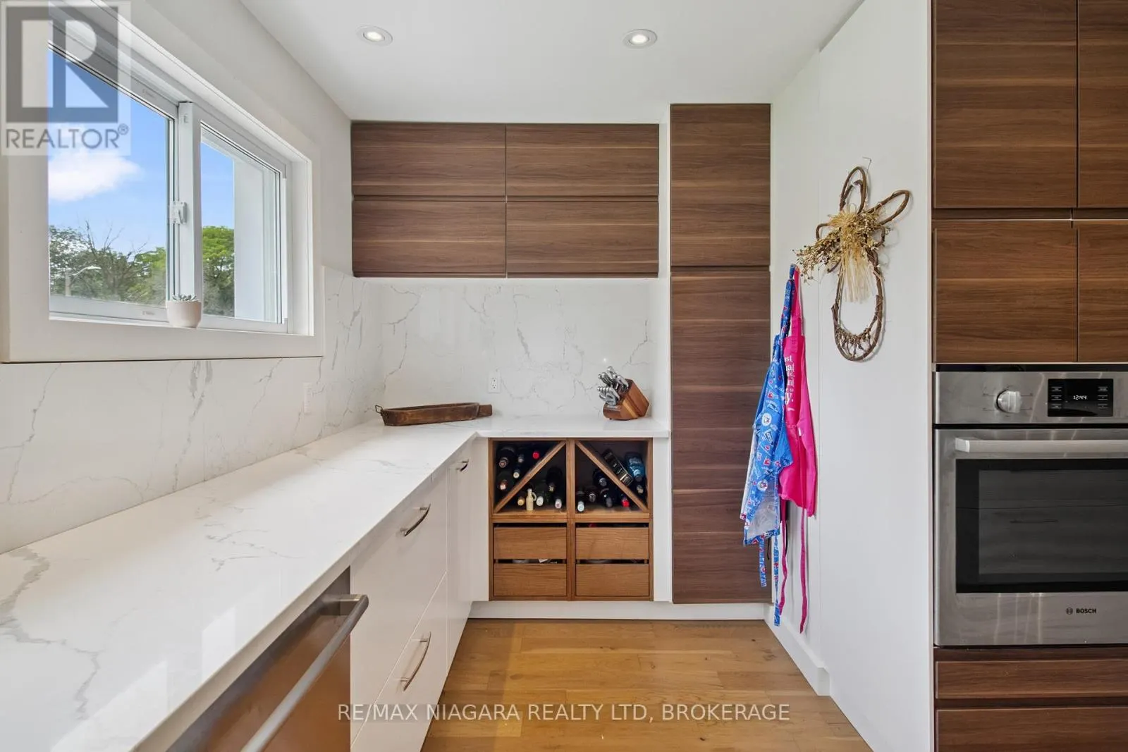 15 SWAN DRIVE