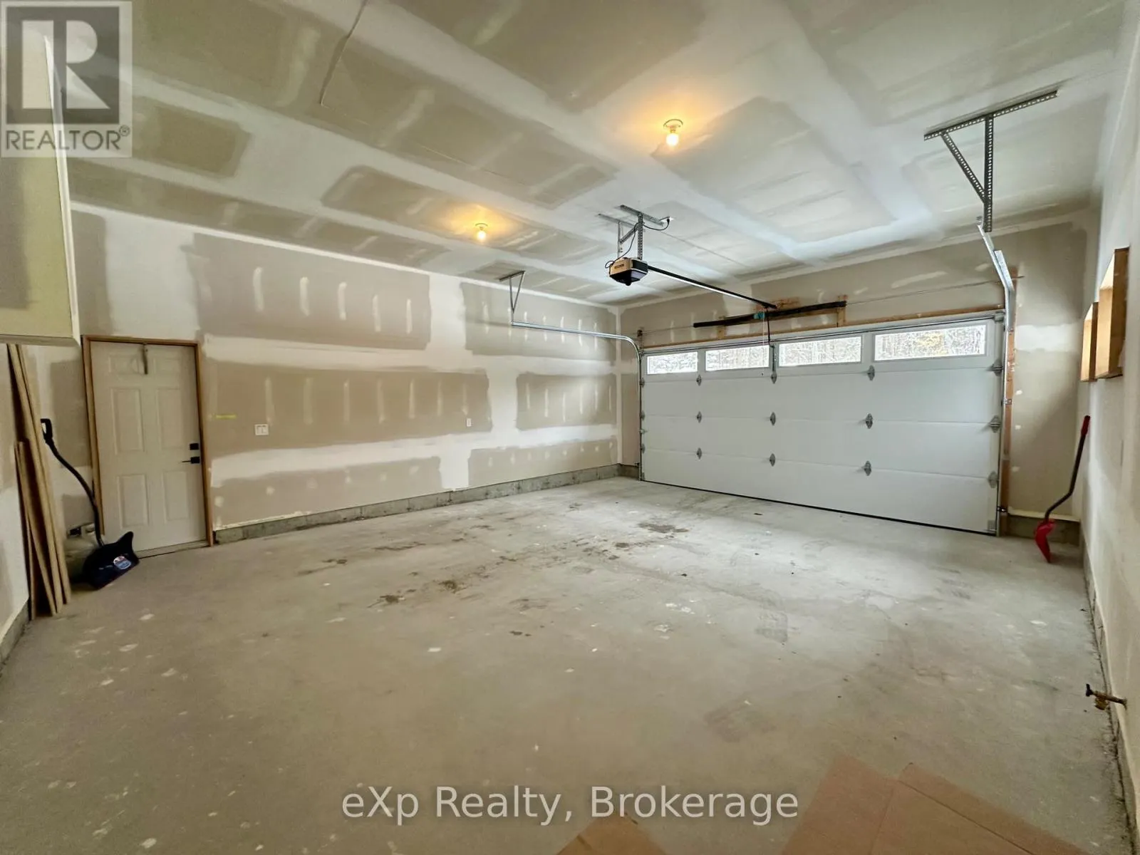 1017 RIDGELINE DRIVE