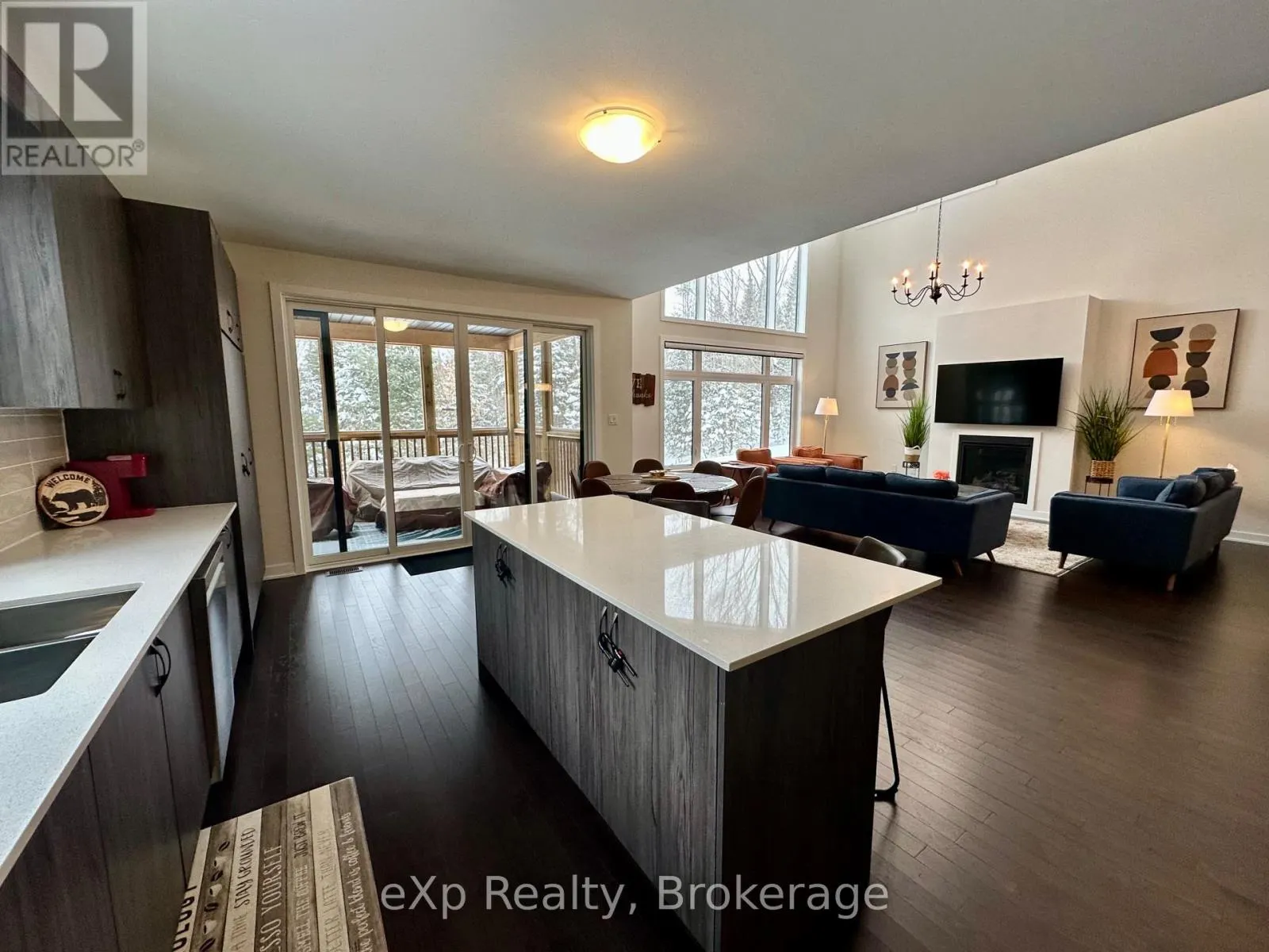 1017 RIDGELINE DRIVE