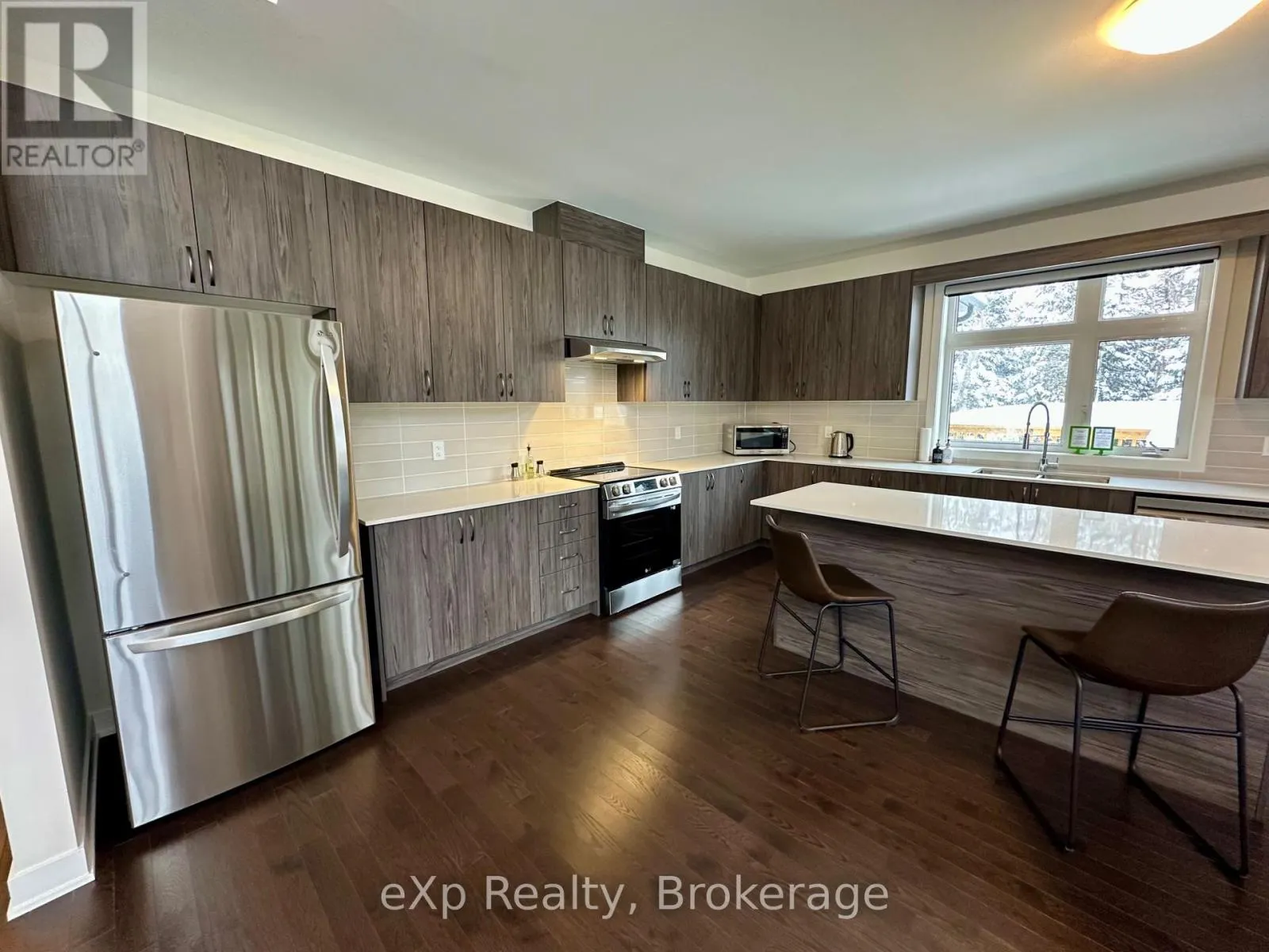 1017 RIDGELINE DRIVE