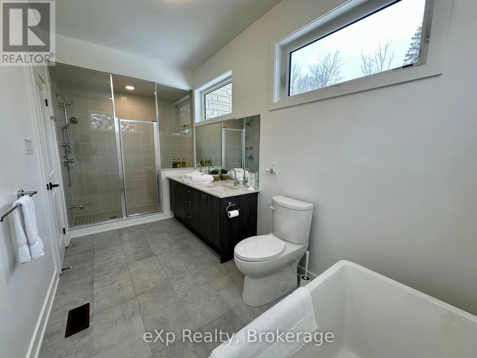 1017 RIDGELINE DRIVE