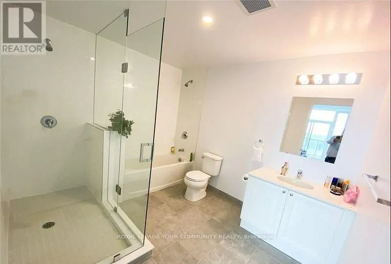 807 - 7711 GREEN VISTA GATE