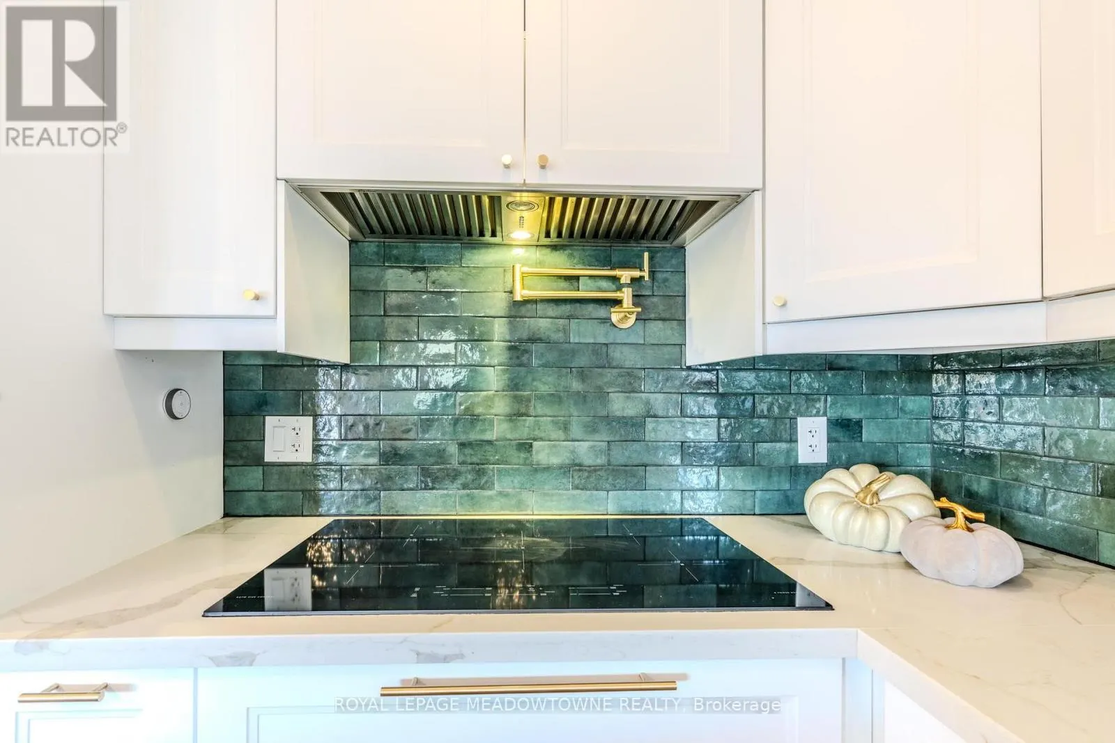 319 EAST 16TH STREET