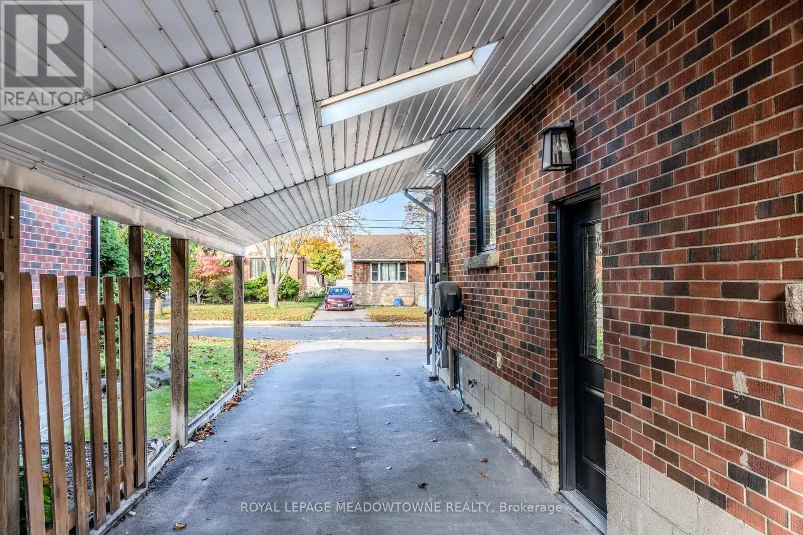 319 EAST 16TH STREET