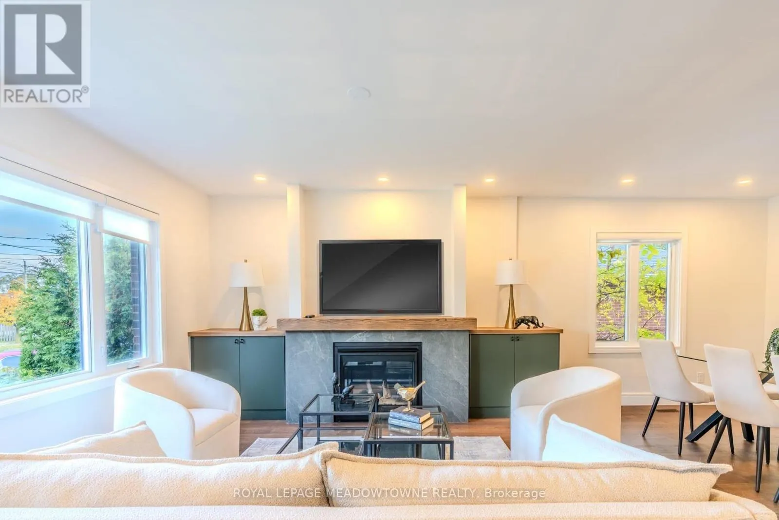 319 EAST 16TH STREET