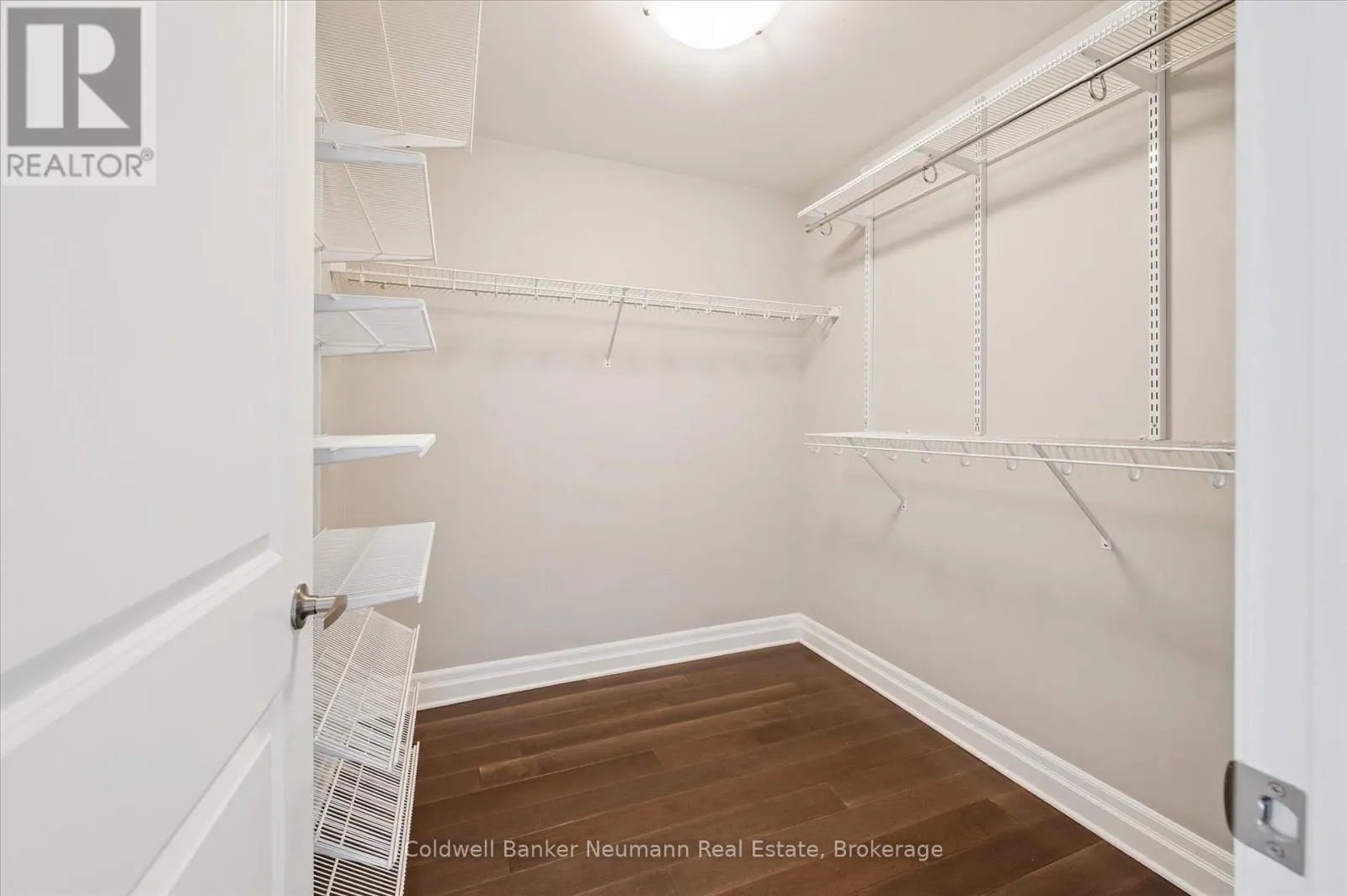 1408 - 160 MACDONELL STREET, #1408