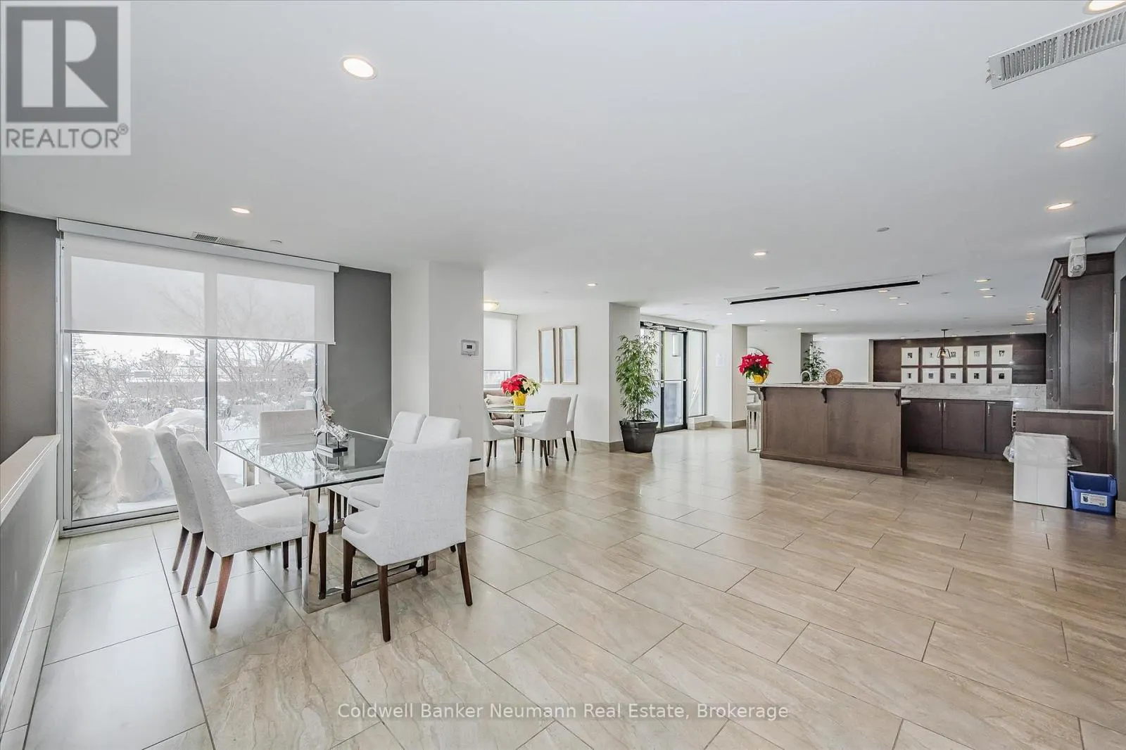 1408 - 160 MACDONELL STREET, #1408