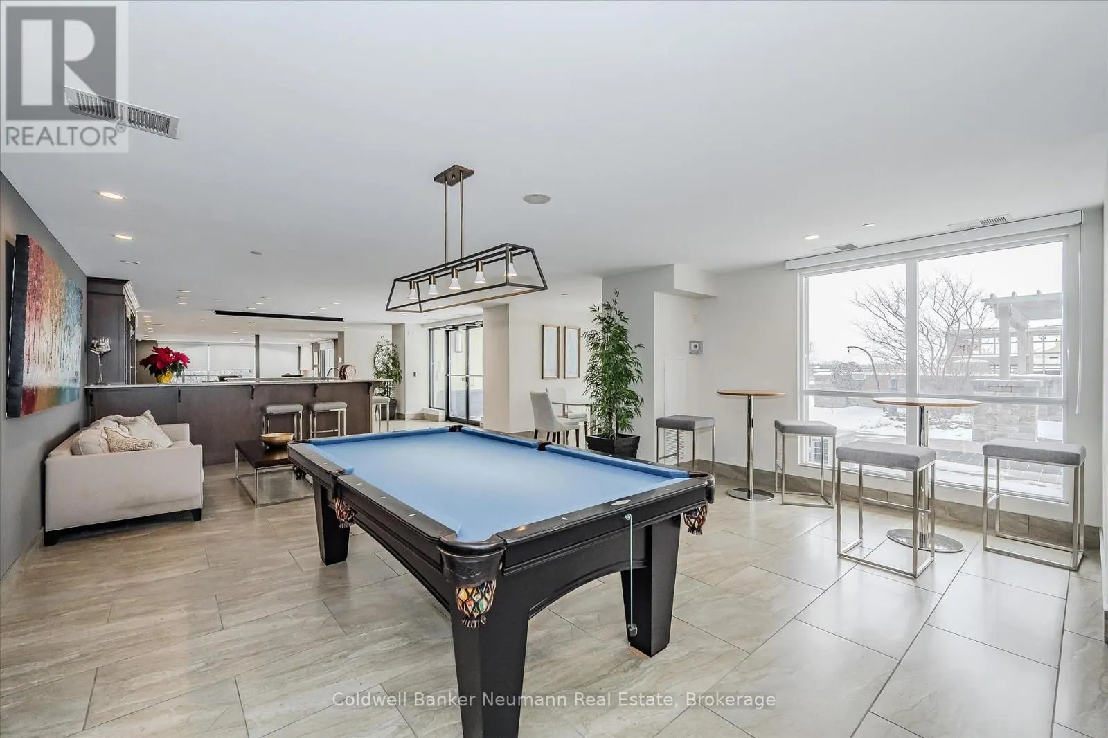 1408 - 160 MACDONELL STREET, #1408