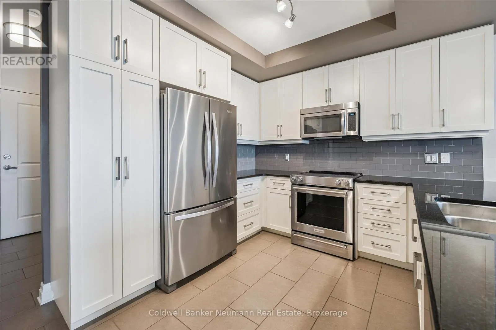 1408 - 160 MACDONELL STREET, #1408