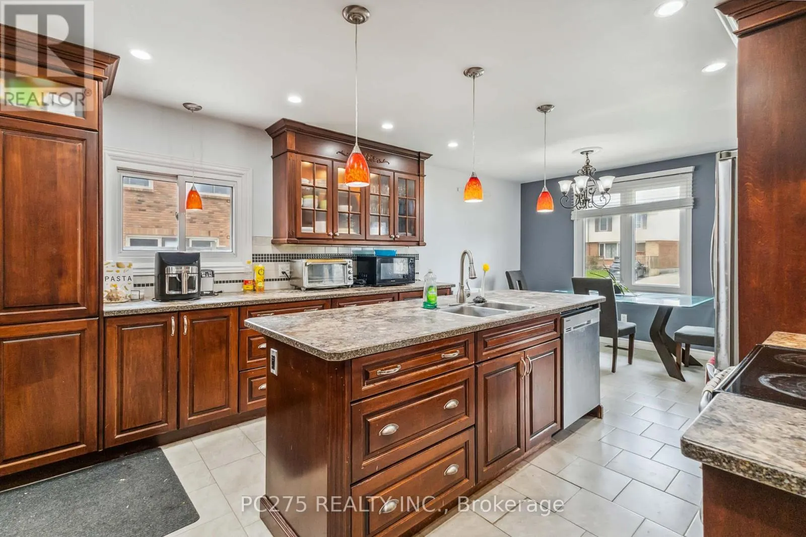 221 ADMIRAL DRIVE