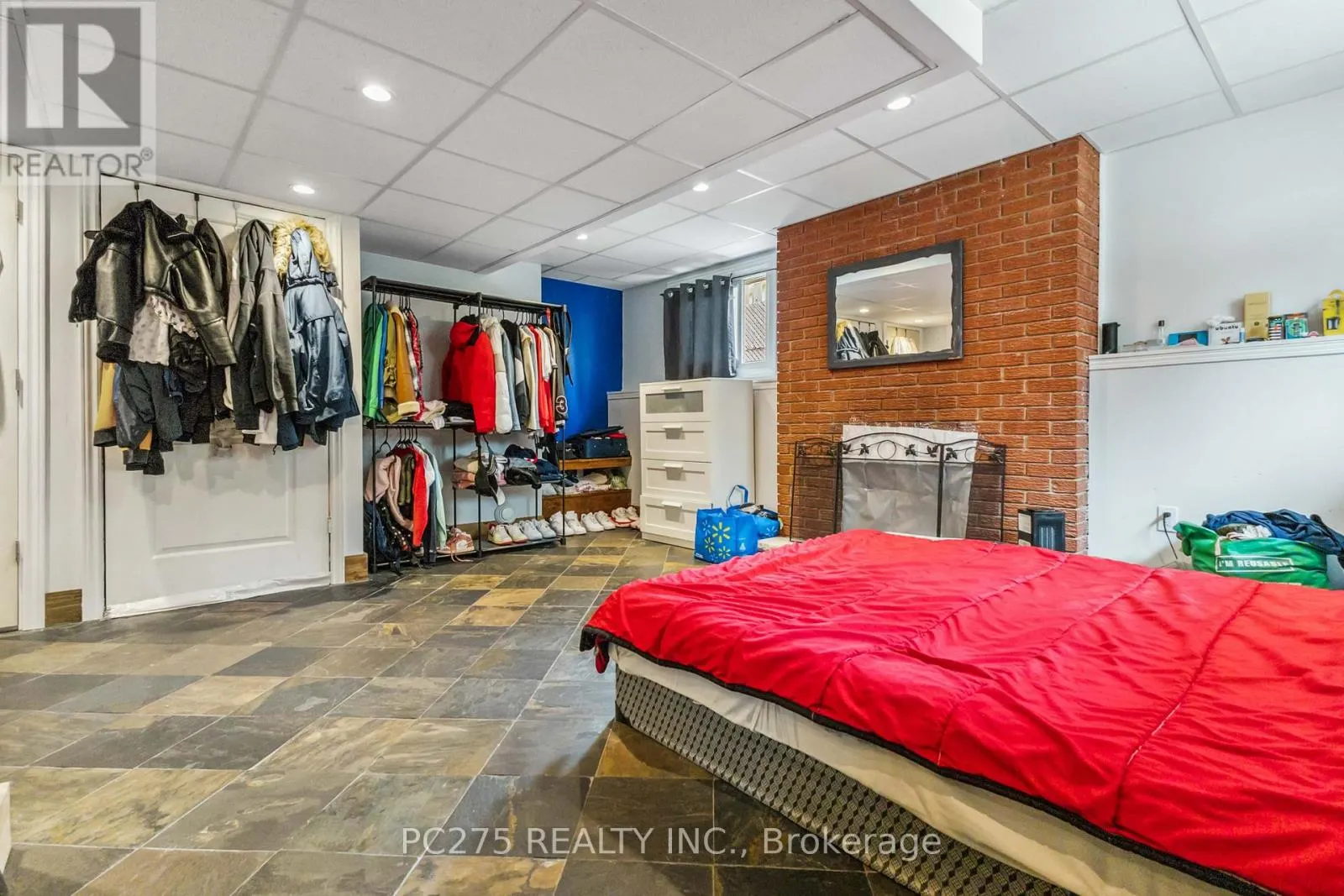 221 ADMIRAL DRIVE