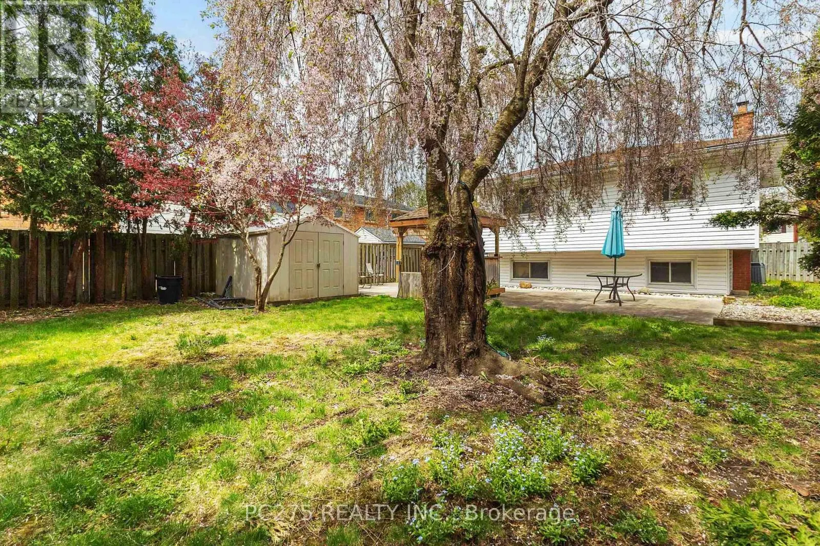 221 ADMIRAL DRIVE