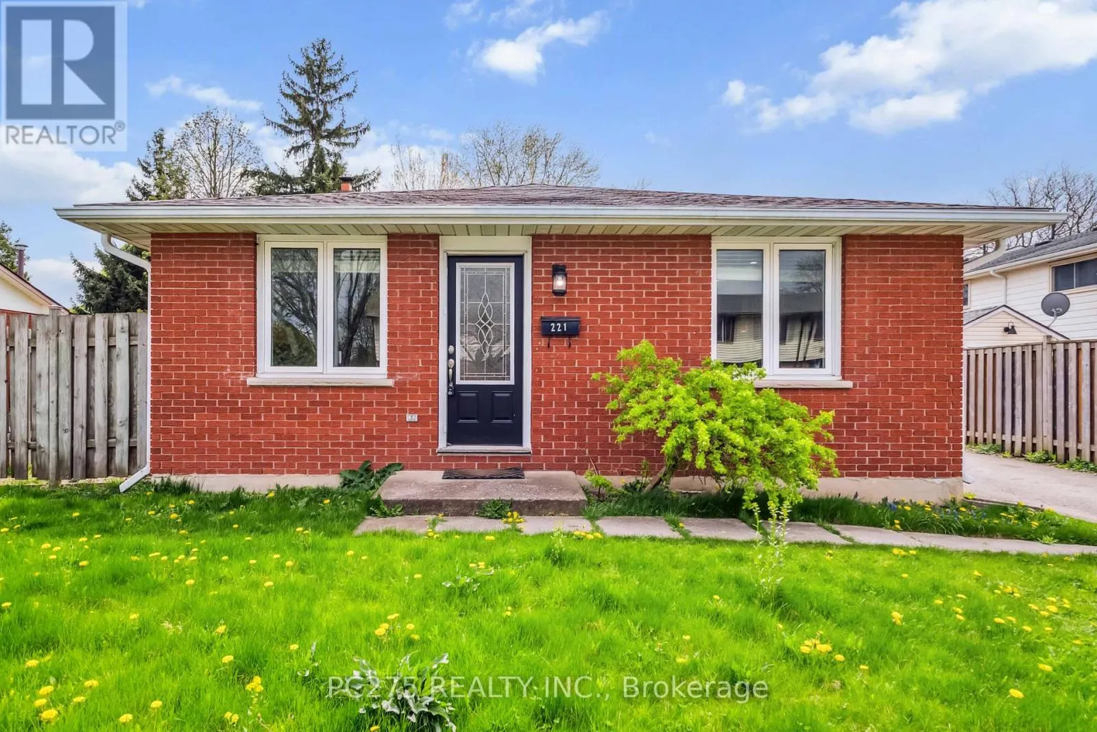 221 ADMIRAL DRIVE