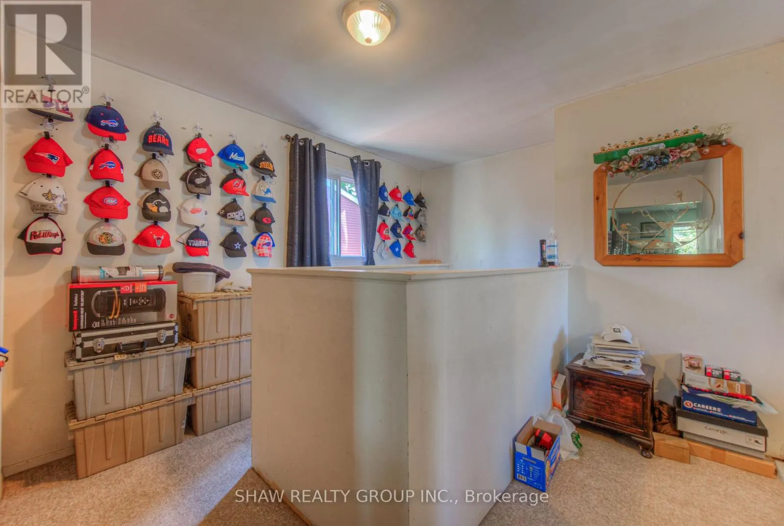 61 HILLBROOK CRESCENT