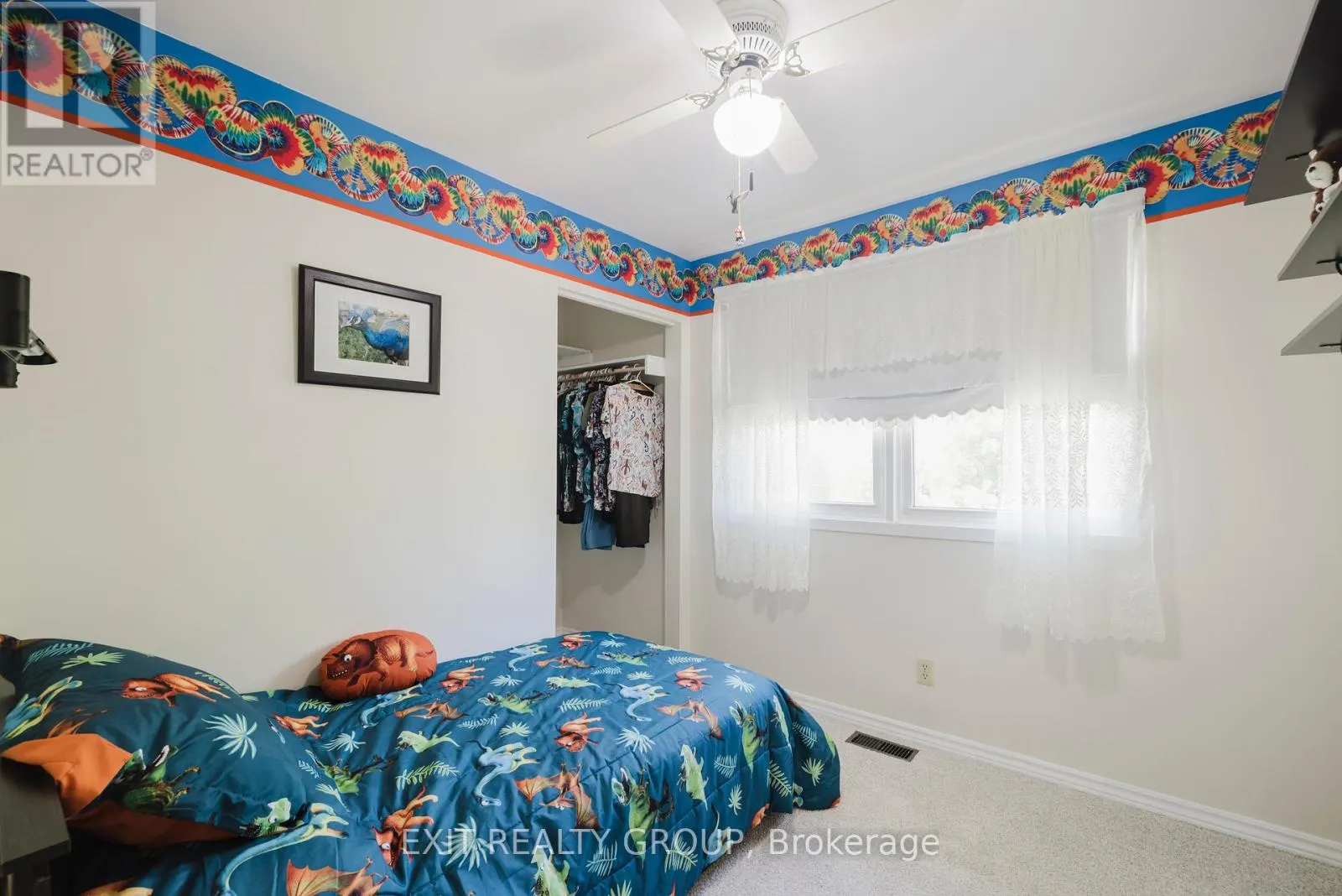 152 CHATTERTON VALLEY CRESCENT