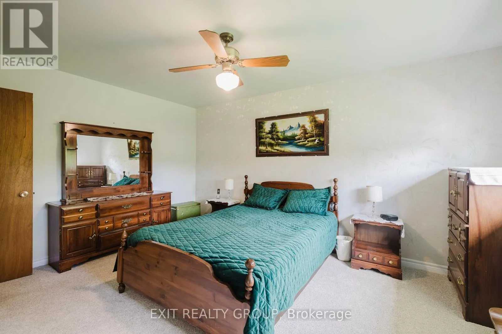 152 CHATTERTON VALLEY CRESCENT
