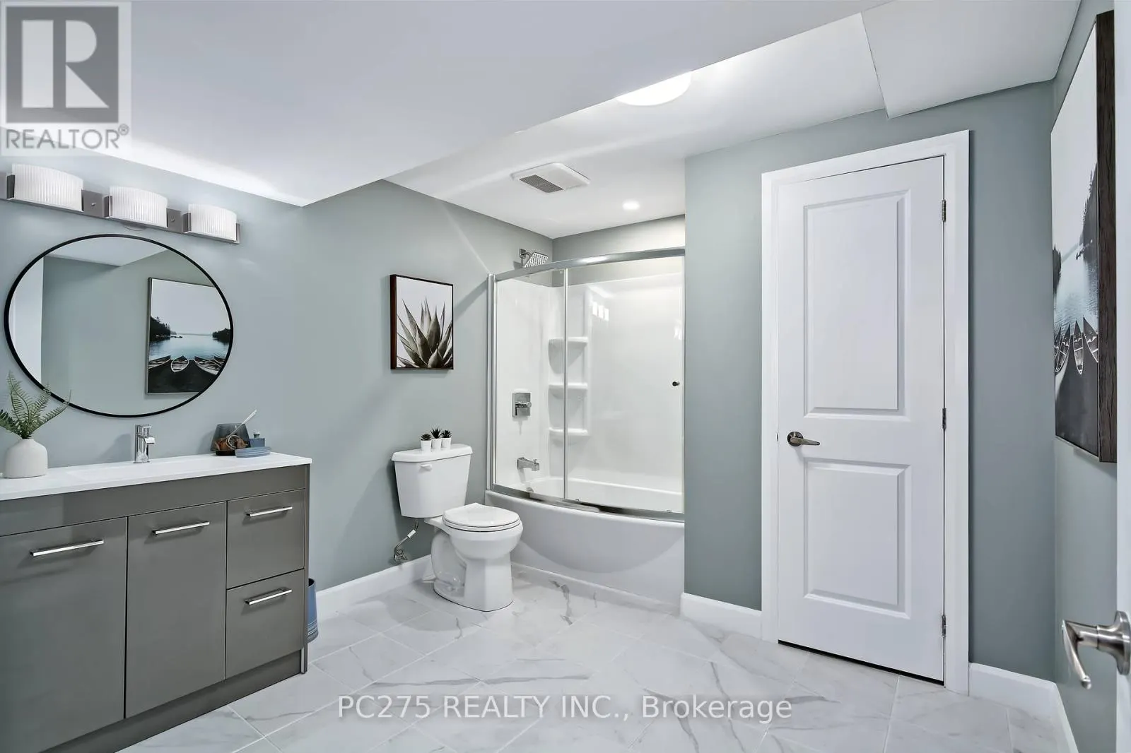 133 MOONSTONE CRESCENT