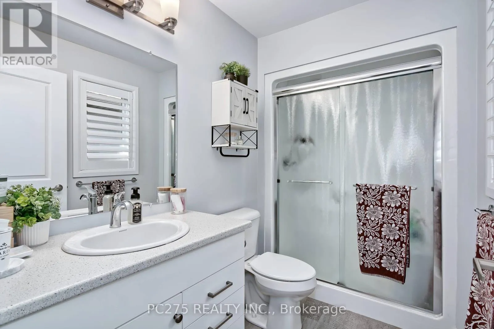 133 MOONSTONE CRESCENT