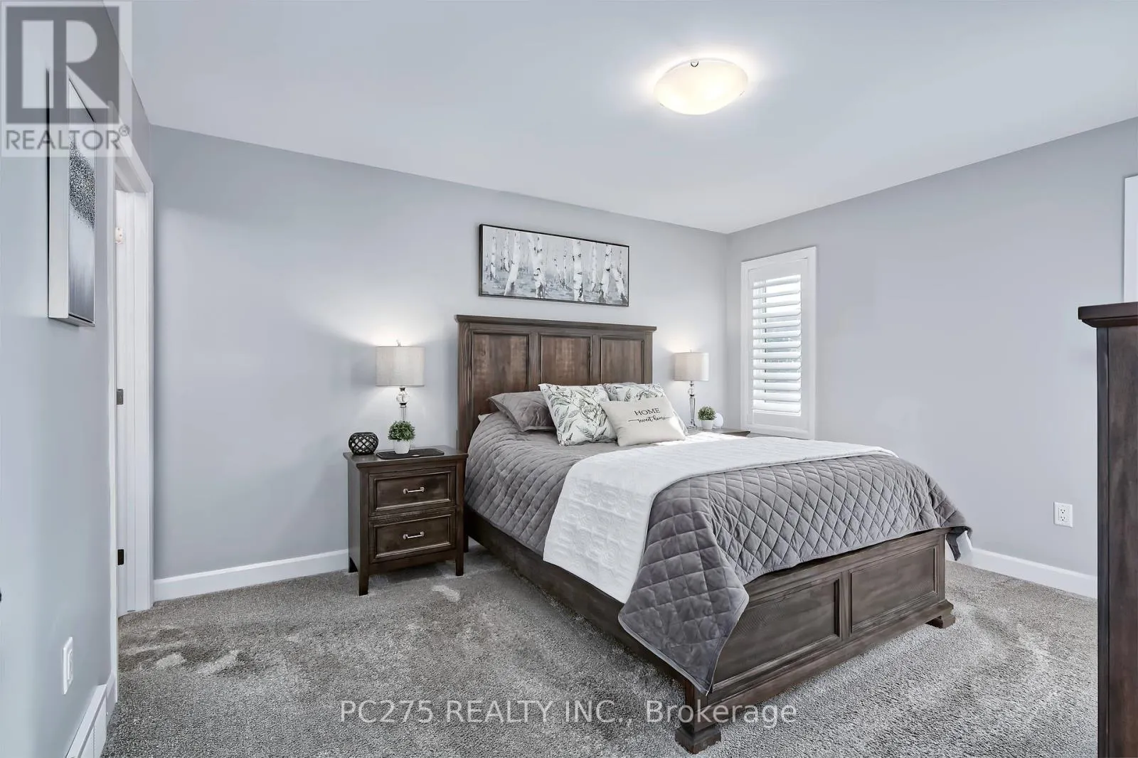133 MOONSTONE CRESCENT