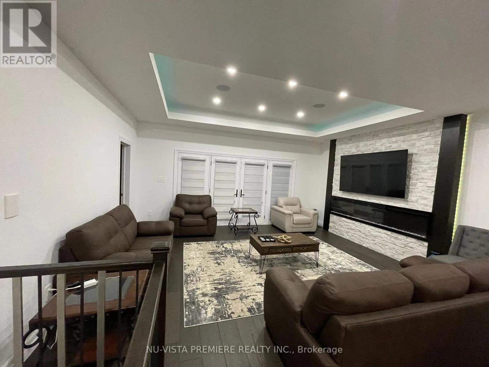 38 BROOKLAWN DRIVE