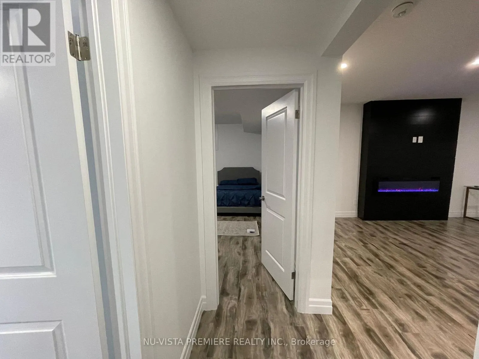 38 BROOKLAWN DRIVE