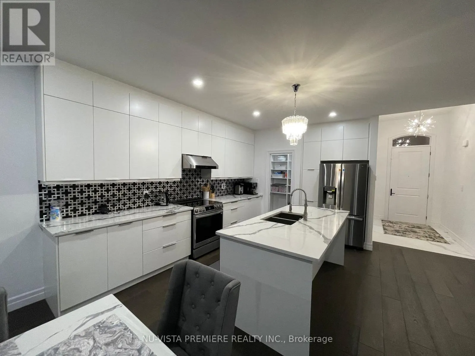 38 BROOKLAWN DRIVE