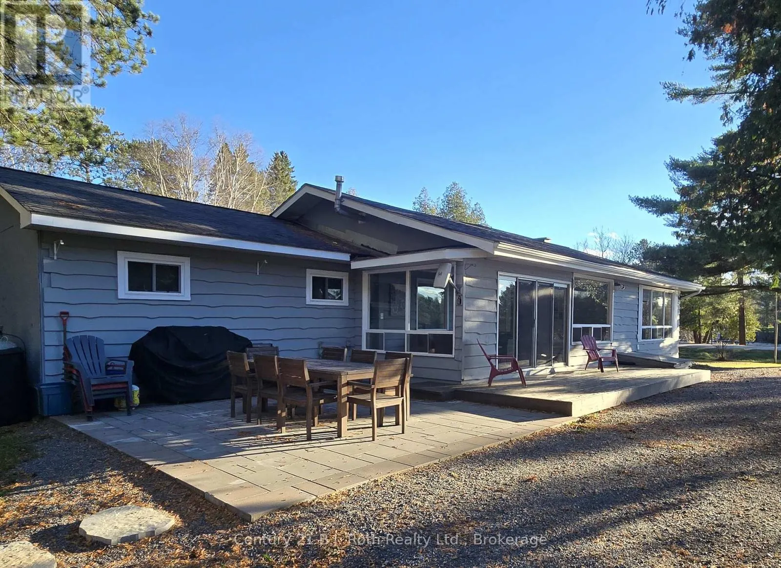 375 SANTAS VILLAGE ROAD