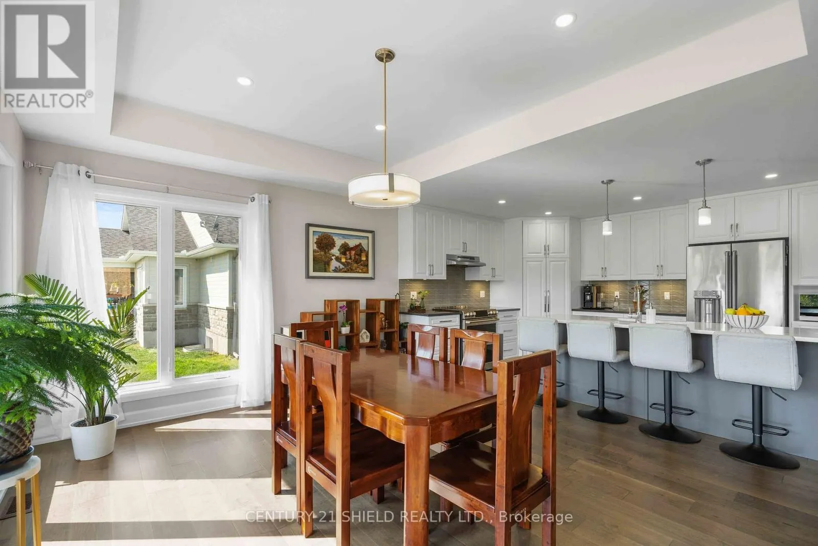 29 WHITETAIL AVENUE