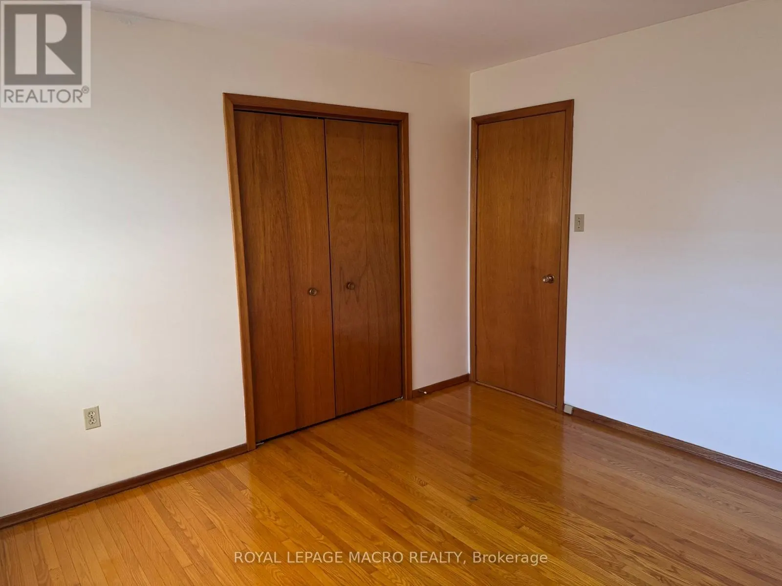 31 ADAIR AVENUE N