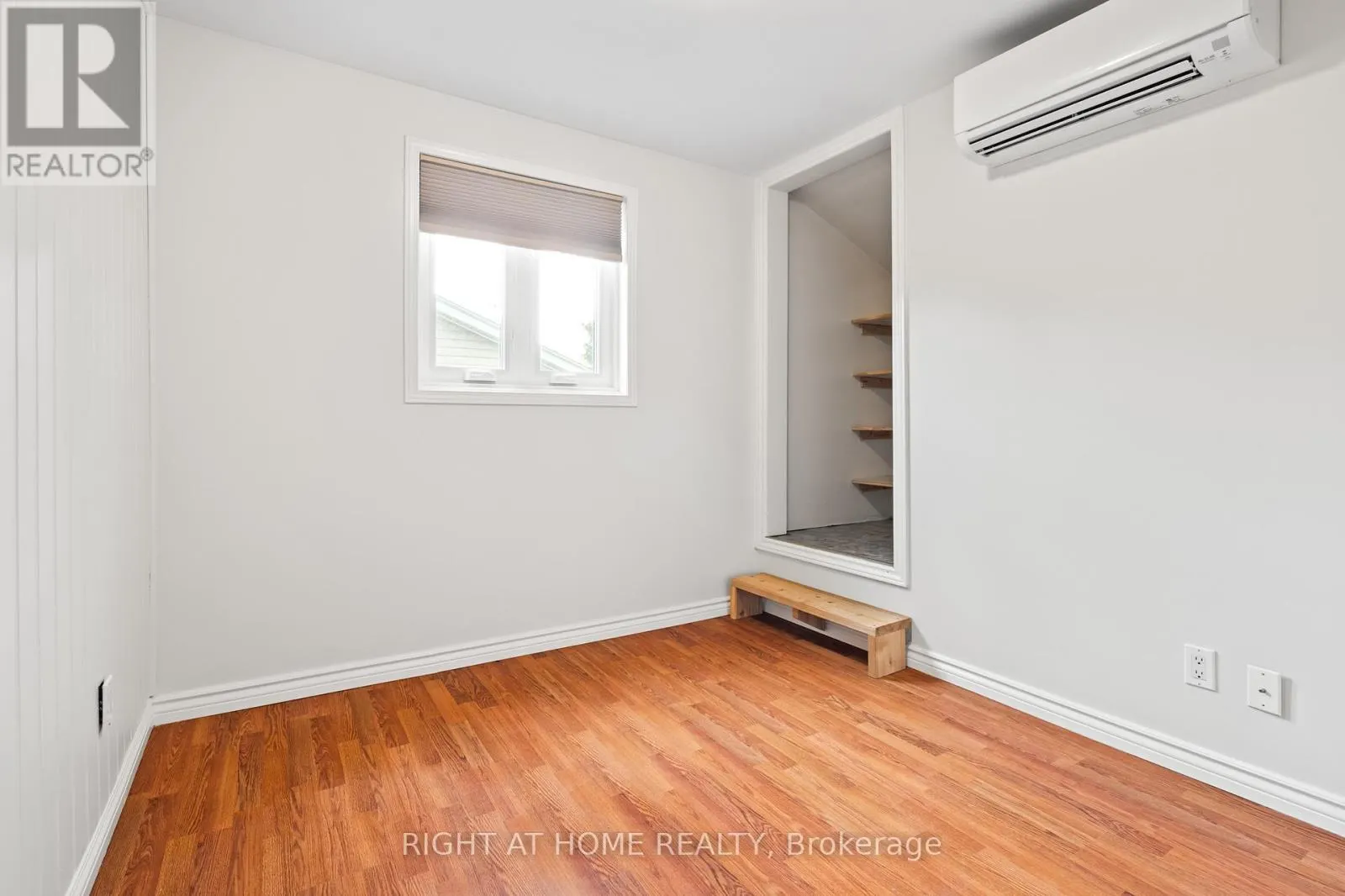 70 POWERVIEW AVENUE