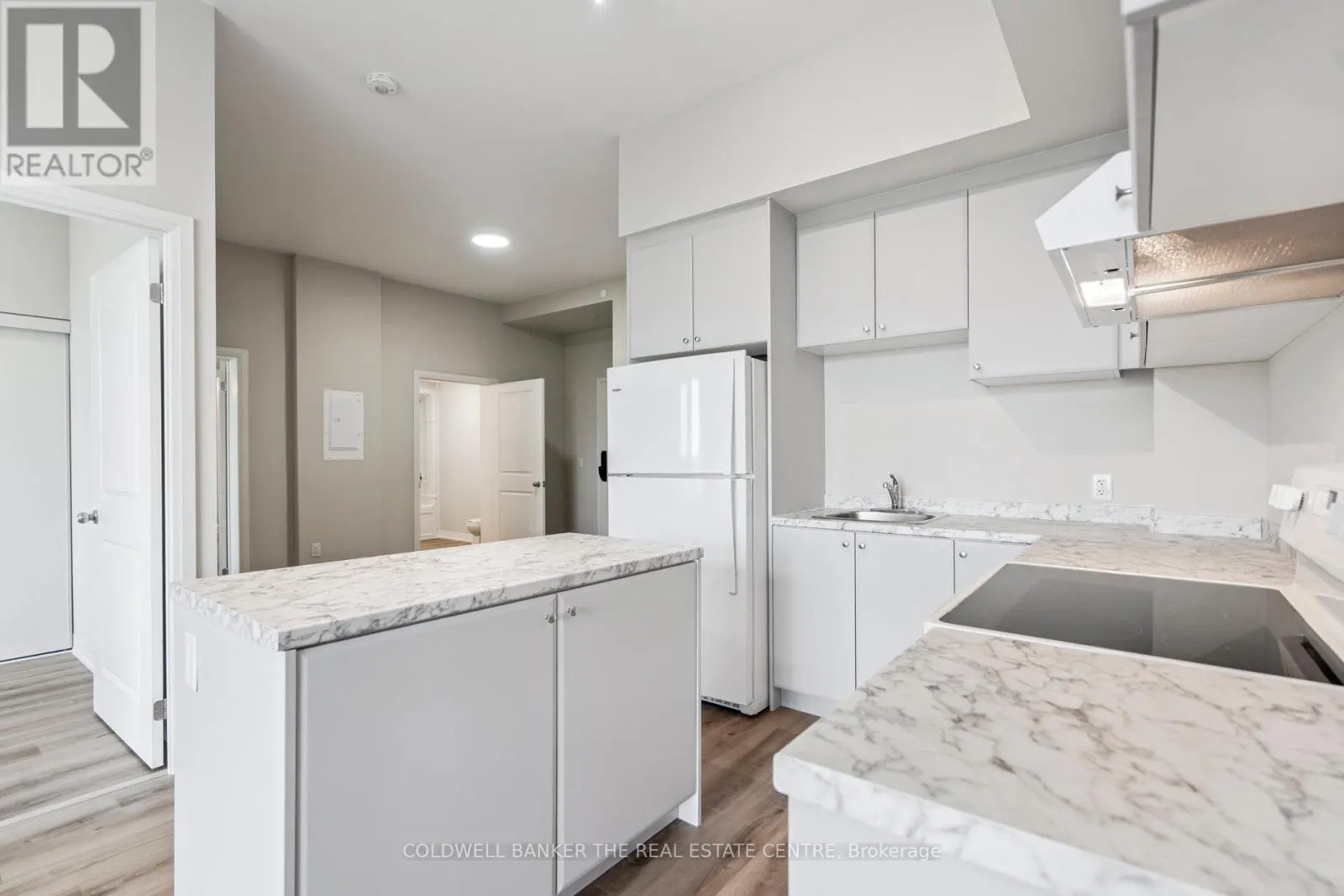 UP38 - 50 HERRICK AVENUE