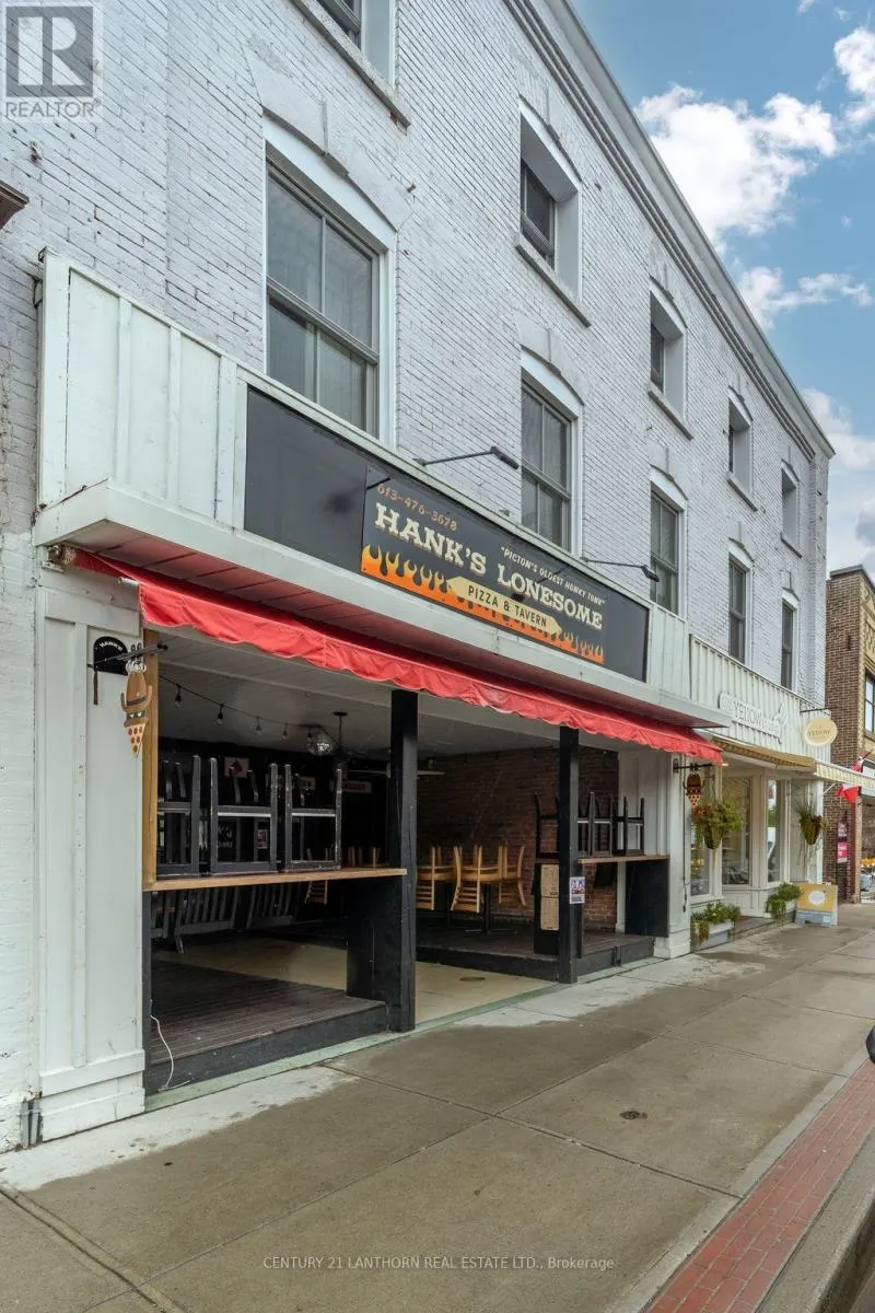 279-281 PICTON MAIN STREET