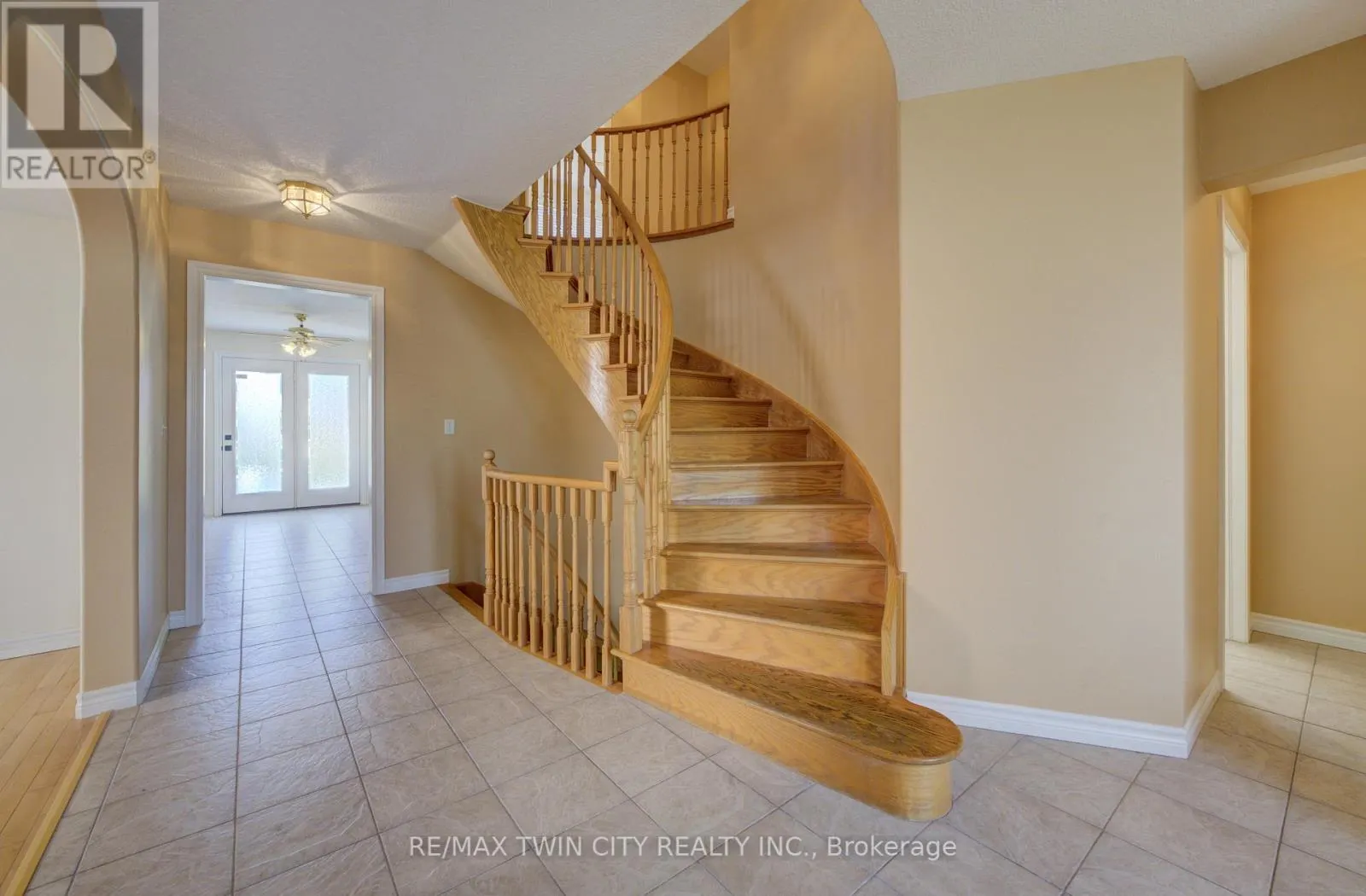 216 MCNICHOL DRIVE