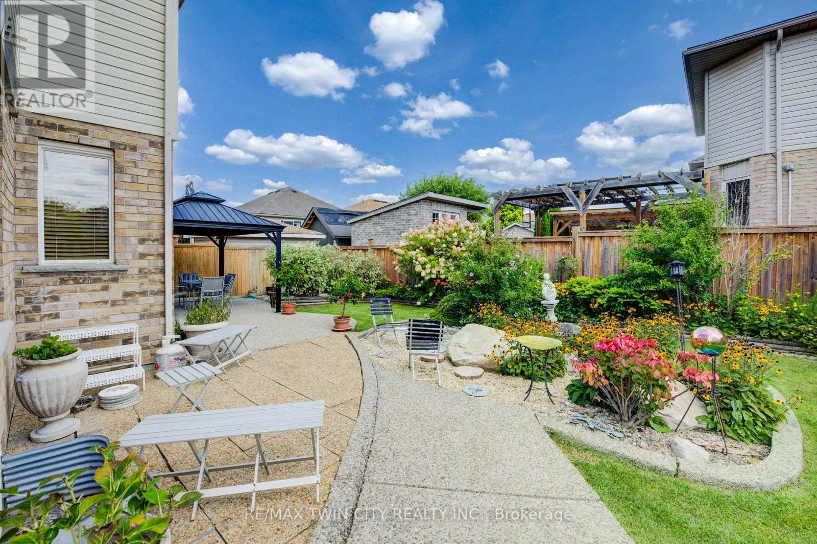 216 MCNICHOL DRIVE