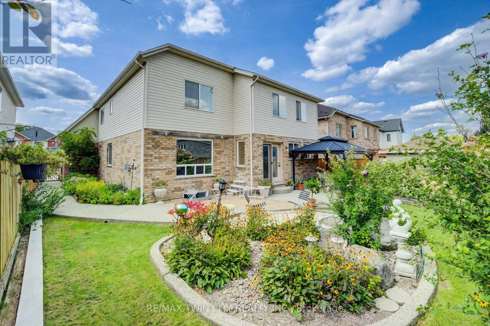 216 MCNICHOL DRIVE