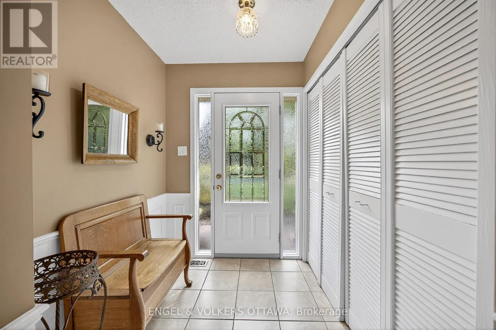 29 MILNE CRESCENT
