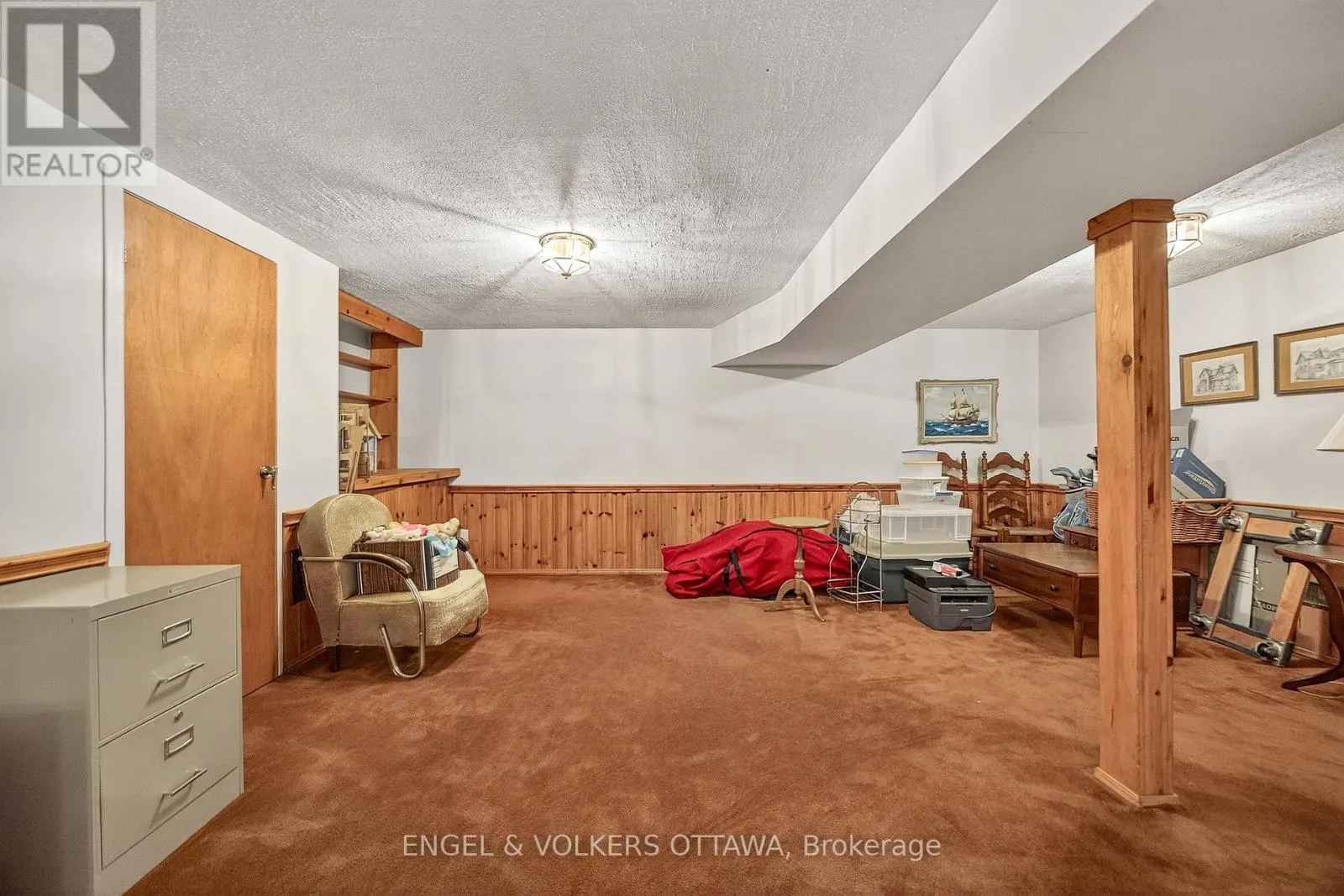 29 MILNE CRESCENT