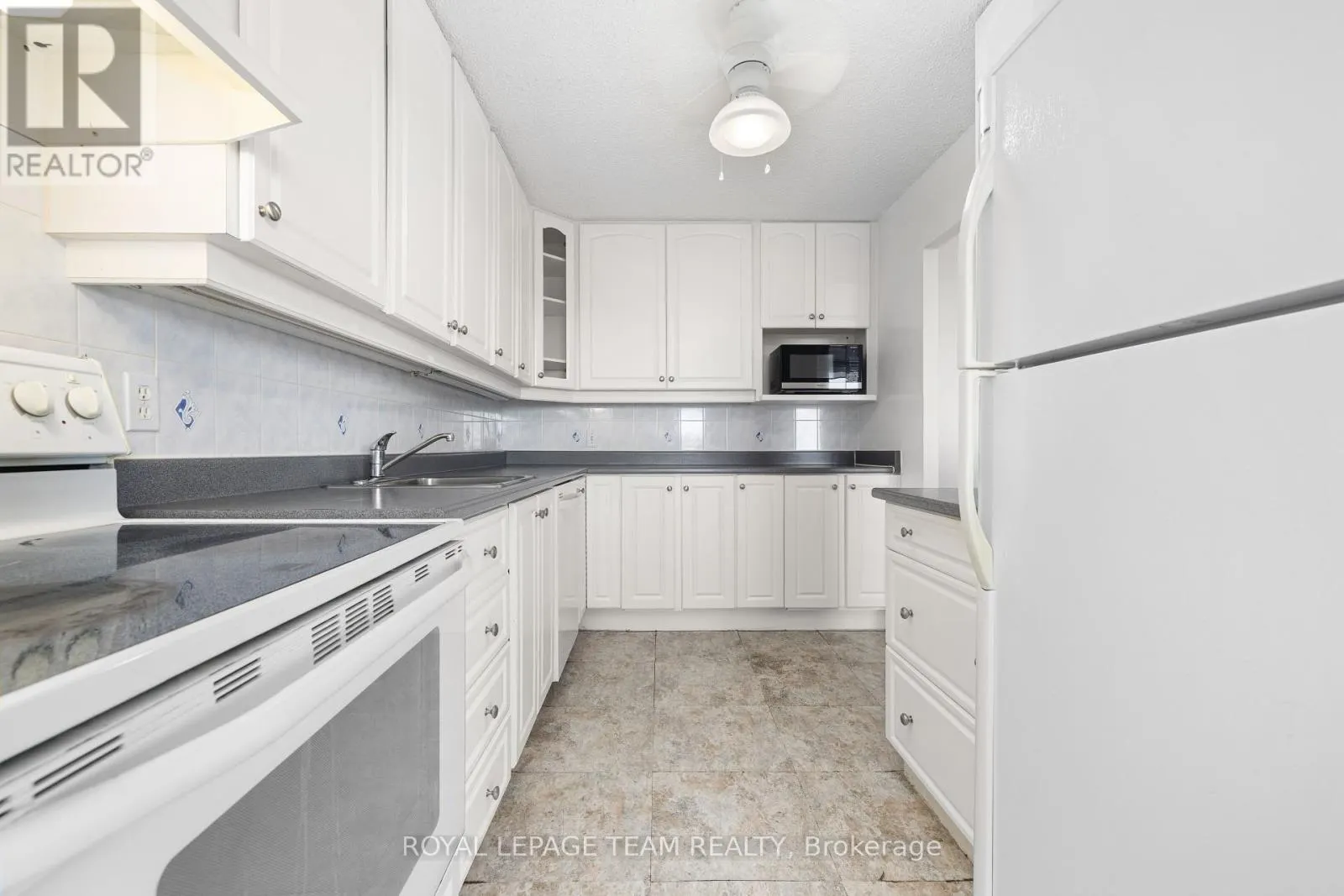 603 - 665 BATHGATE DRIVE