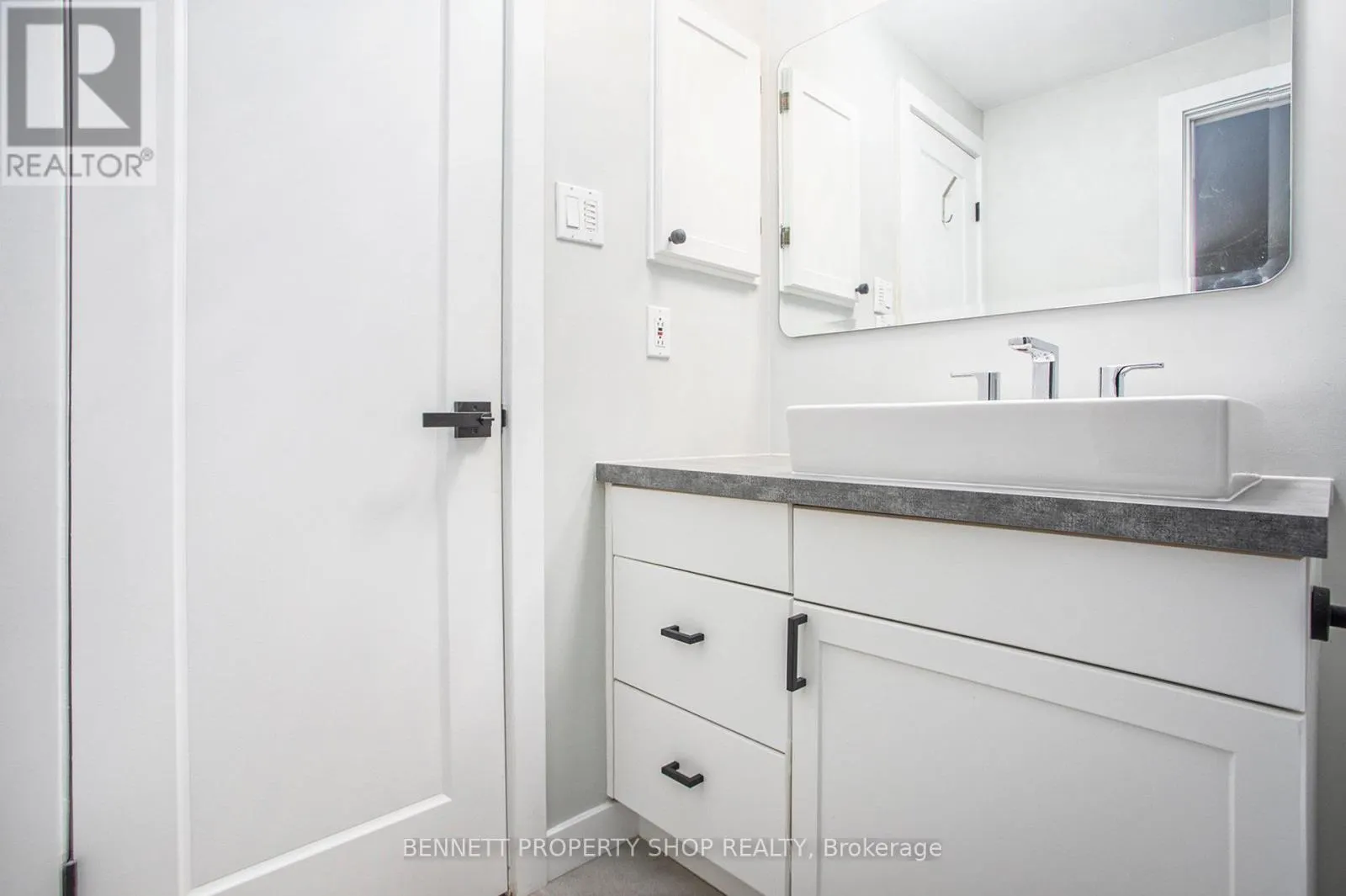 77 - 1642 DU SOMMET PLACE
