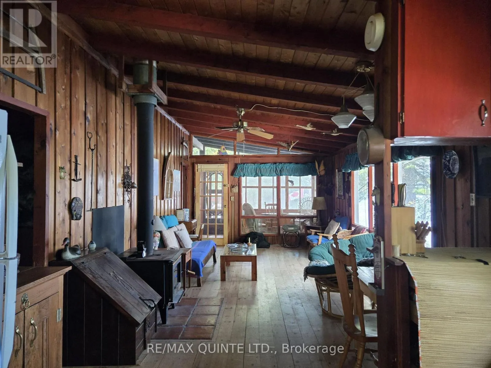 1261A SHAWENEGOG LAKE LANE
